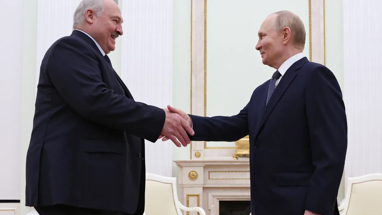 Лукашенко иска да строи АЕЦ в Русия, за да има ток в окупирана Украйна