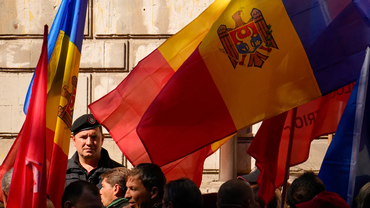 Молдова забрани на проруска партия да участва на изборите