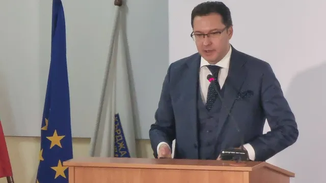 Митов: Образувани са 155 досъдебни производства за хакерски атаки и измами в интернет във връзка с еврото
