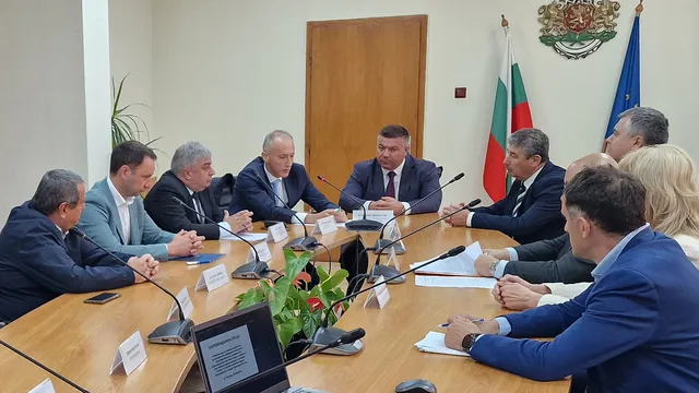 Красимир Вълчев: Децата първо да знаят български език на добро ниво