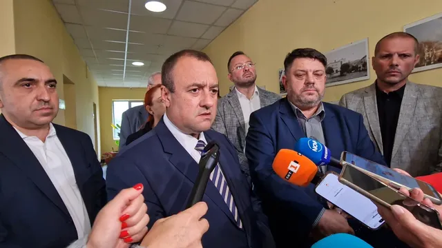 Министър Иванов: Опасност от воден режим във Великотърновска област няма