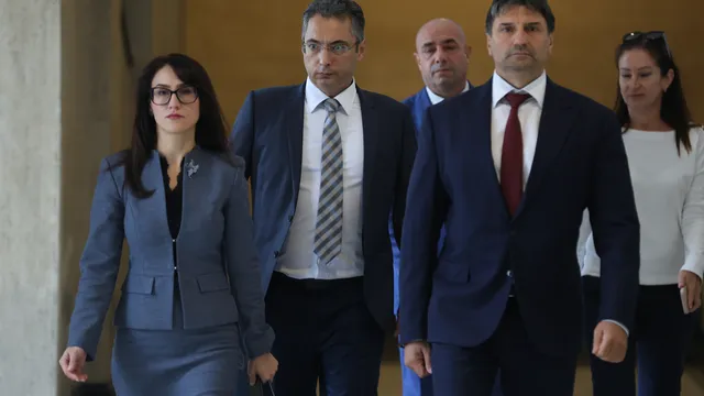 Прокуратурата: Претърсвани са и домовете на служителите на "Автомобилна администрация"