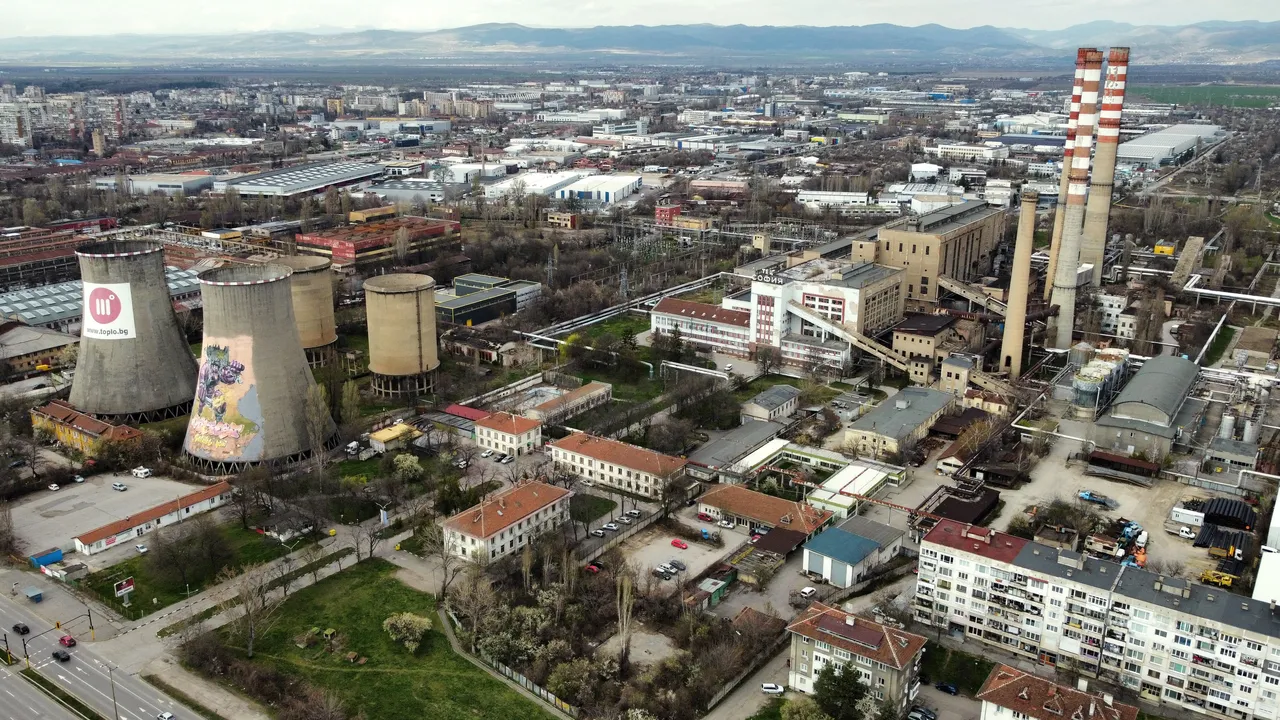 Хиновски: Не юристи и икономисти, а инженери трябва да ръководят „Топлофикация София“