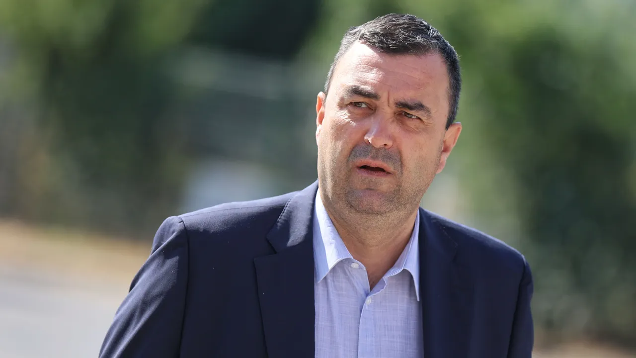 Прокуратурата поиска условна присъда за магистрат, прикривал Гешев