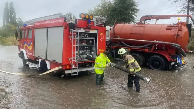 Одеса под вода: Девет жертви, включително дете, след проливни дъждове