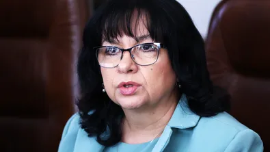 МФ: Бюджетният дефицит сега е 2,4%