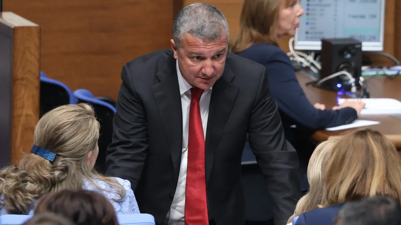 БСП: Народното събрание да избира шефовете на службите за сигурност