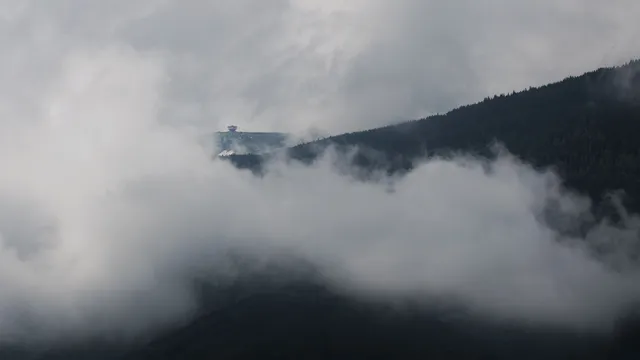 И днес облаци и дъжд. Сняг по планините
