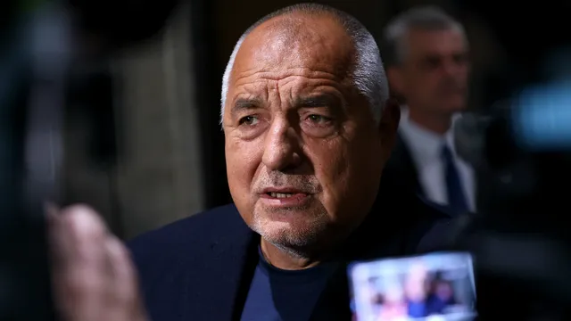Борисов за промените в НСО: Никой не пипа на президента жена му