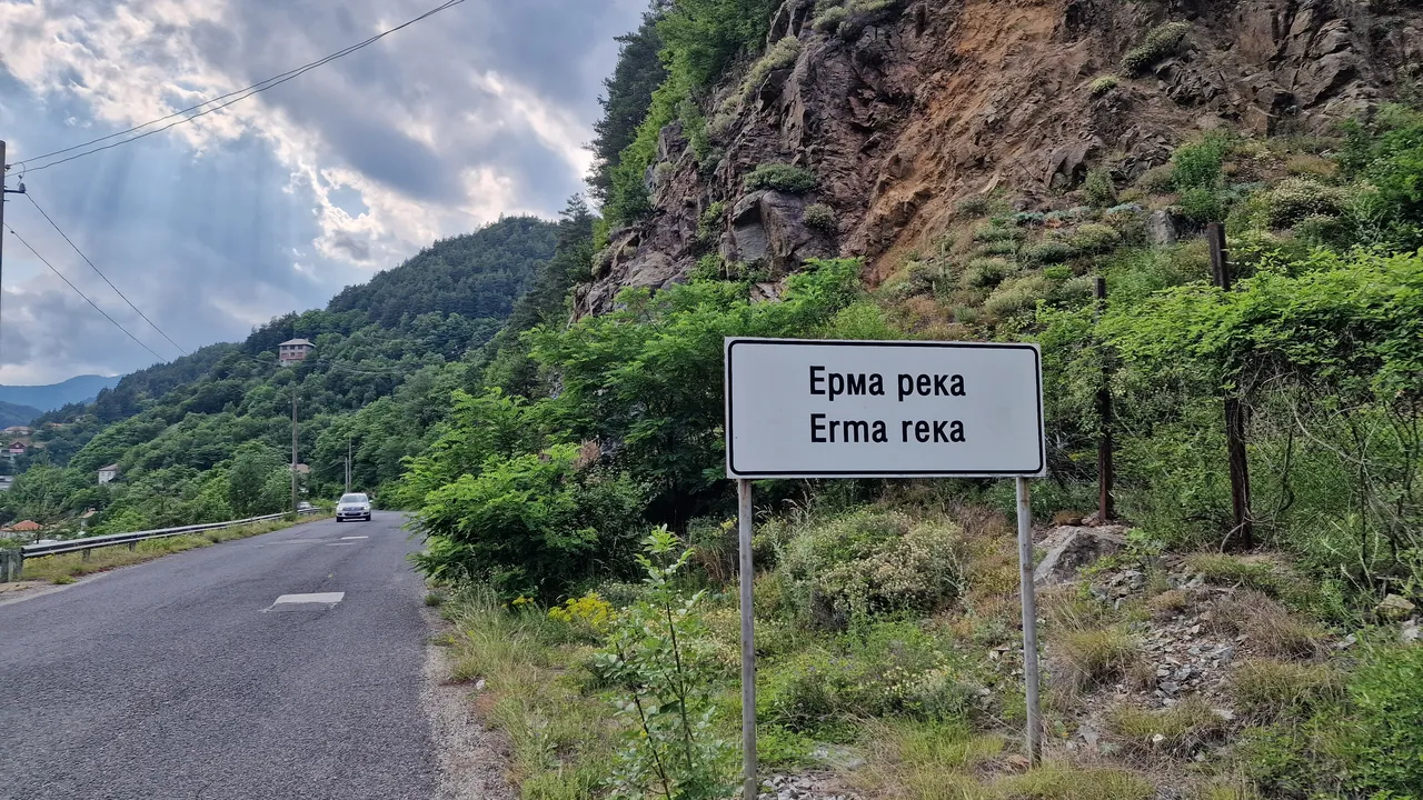Майка и бебе пострадаха от вряла минерална вода в Златоградско