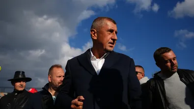 Партията ANO на Андрей Бабиш води убедително на изборите в Чехия