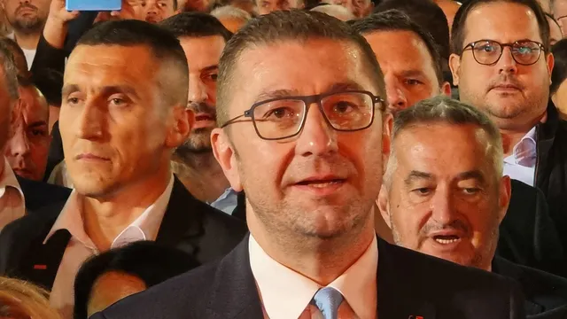 Мицкоски с обвинение към България: Свърши времето, когато българския премиер финансираше македонски политици, за да му правят отстъпки