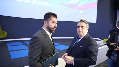 Кирил Петков, Лена Бориславова и Асен Василев на разпит в КПК