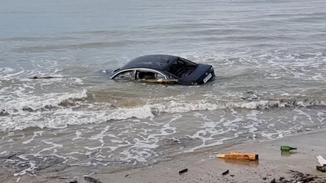 „Елените“ под вода: природата си върна реката, застроена от бетон