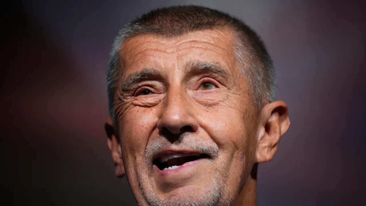 За по-голям дефицит в чешкия бюджет предупреди Андрей Бабиш