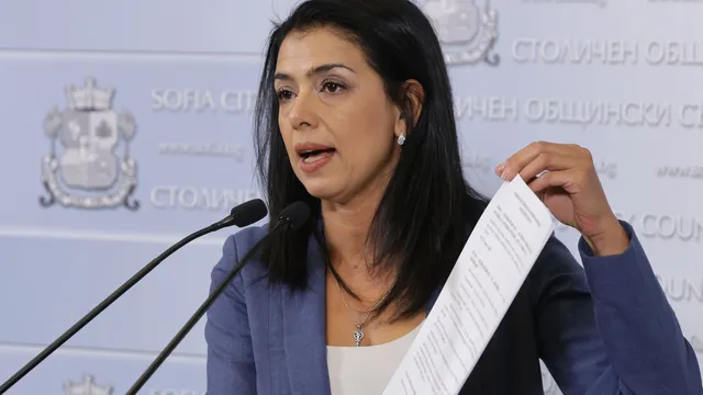 Ваня Григорова за кризата с боклука: Дали не гледаме евтин спектакъл