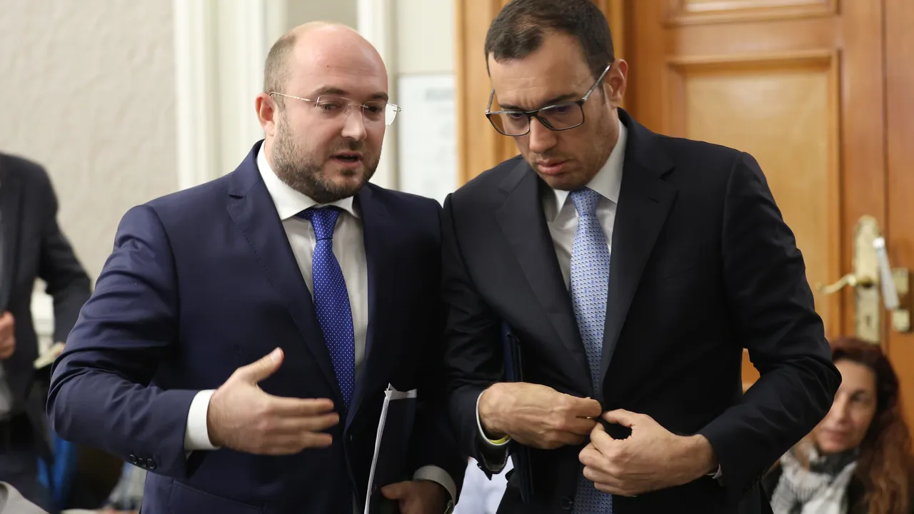 Лишени от свобода ще чистят улиците в „Красно село“ заради кризата с боклука