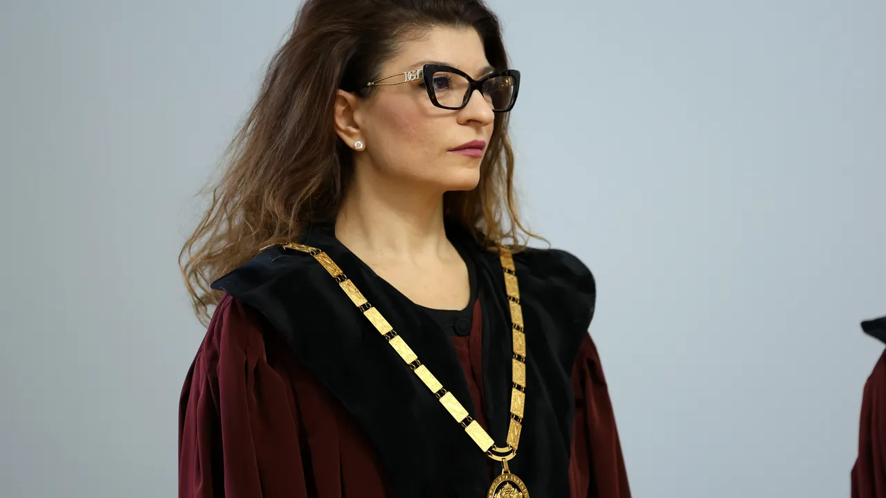 Десислава Атанасова ще докладва по делото за законността на кабинета „Желязков“