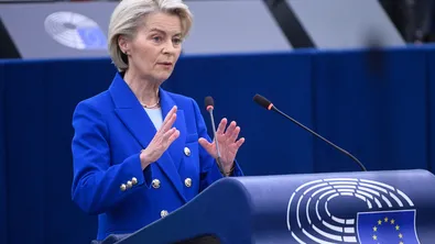 Евродепутатите ще гласуват два вота на недоверие срещу Урсула фон дер Лайен