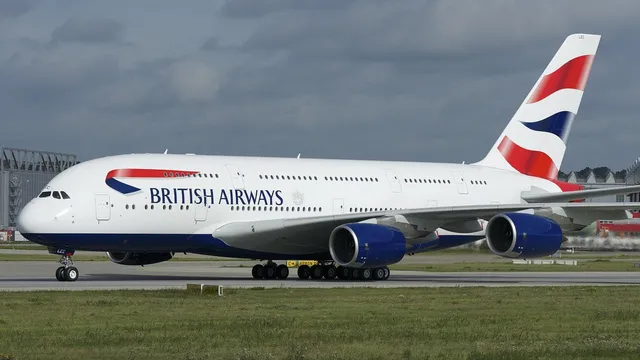 Дим на борда: самолет на British Airways кацна извънредно в Букурещ