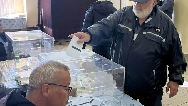 ДПС-НН води на вота в Пазарджик при 94% преброени протоколи