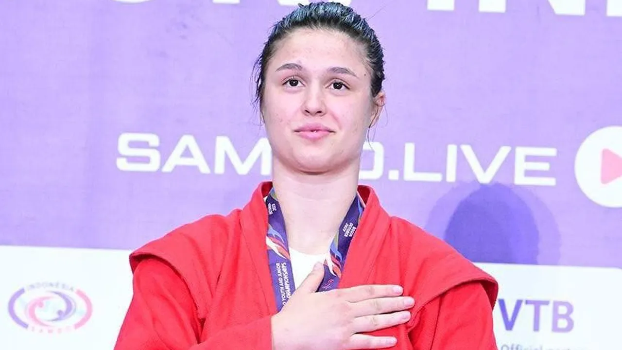 Златно бъдеще за България: 18-годишната Емили Апостолова стана световна шампионка по самбо