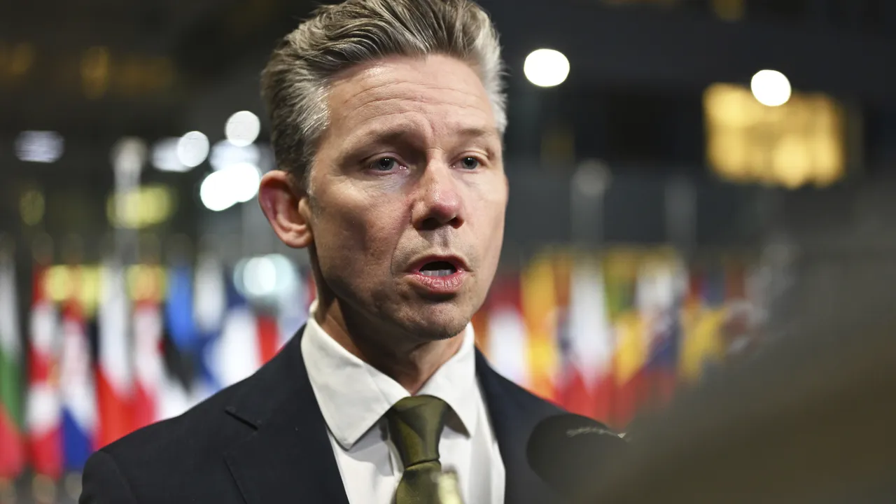 Швеция обеща нова военна подкрепа за Украйна