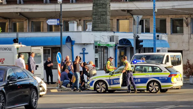 Тежко остава състоянието на 12-годишното дете, паднало с тротинетка край Несебър