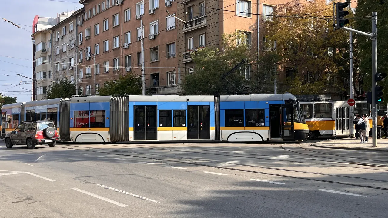 Два трамвая се сблъскаха в София