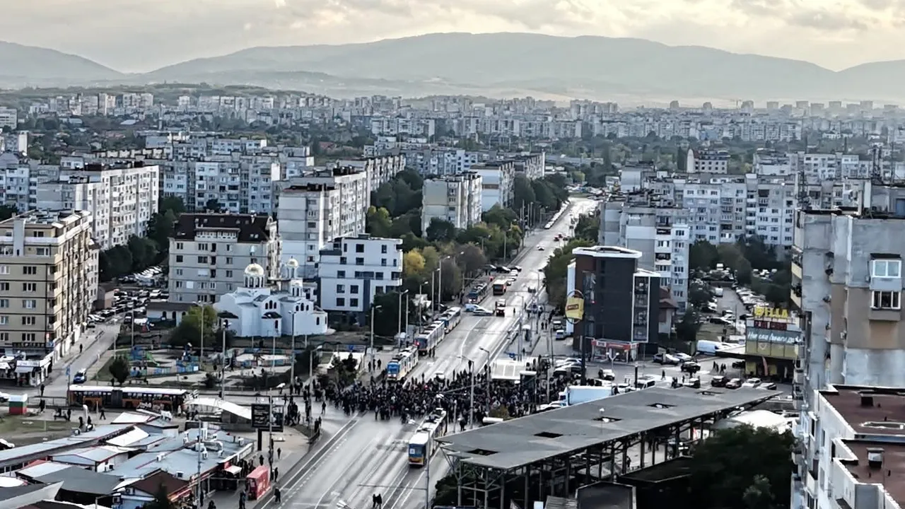 Битката срещу гетото продължава: Пореден протест на жителите на кв."Надежда"