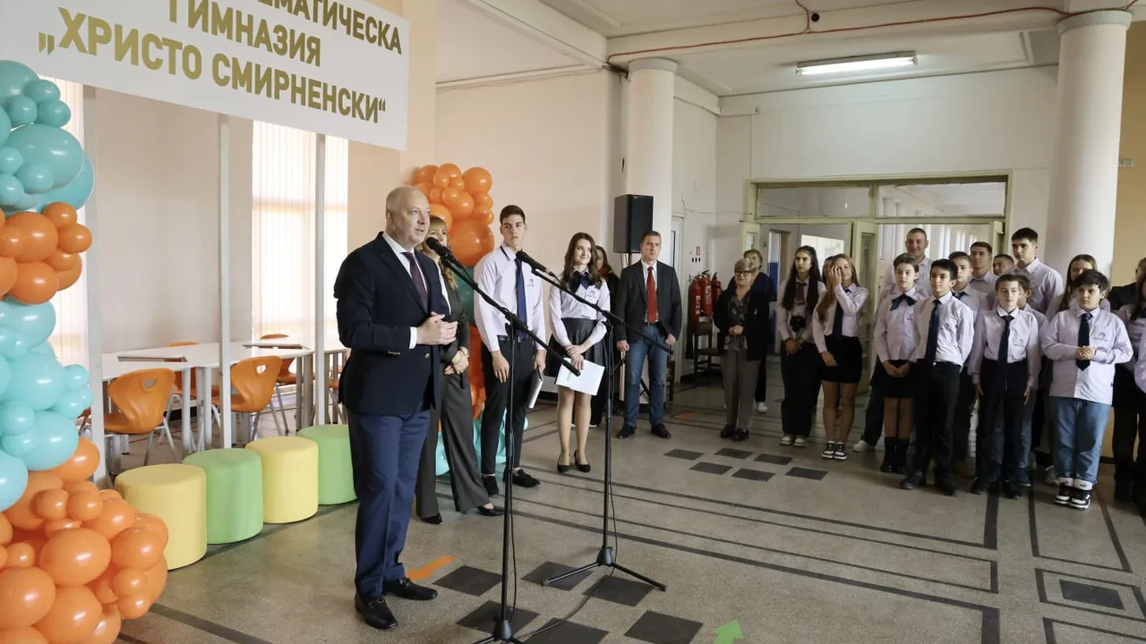 Желязков: Над половин милиард лева са инвестициите в над 2200 STEM центъра в страната