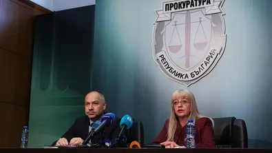 За измама с кредити - две жени са за постоянно в ареста