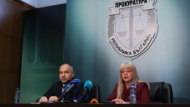 За измама с кредити - две жени са за постоянно в ареста