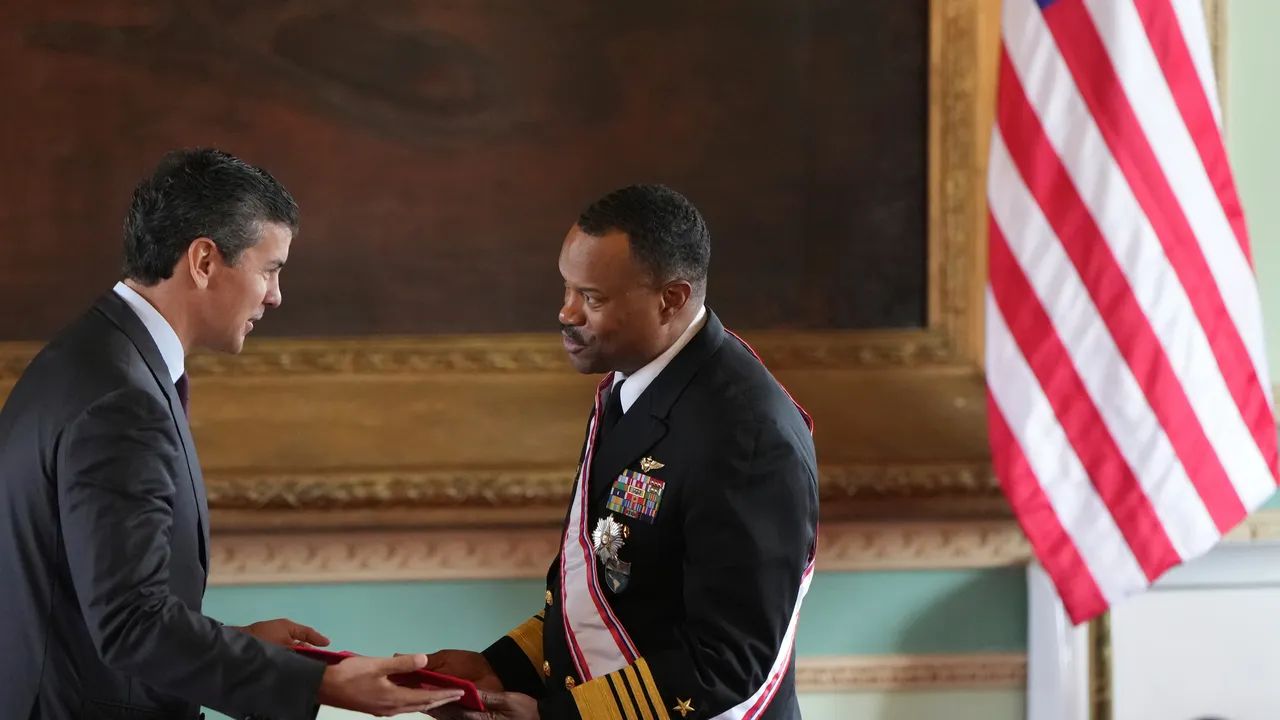 Ръководителят на американските военни за Латинска Америка се оттегля