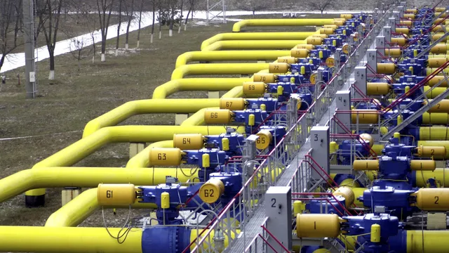 Оренбургският завод спря казахстанския газ след дронов удар