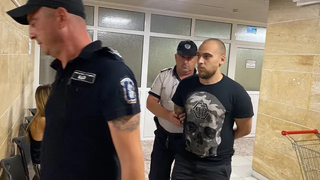 10 години затвор за мъжа, който пребивал и държал в плен приятелката си