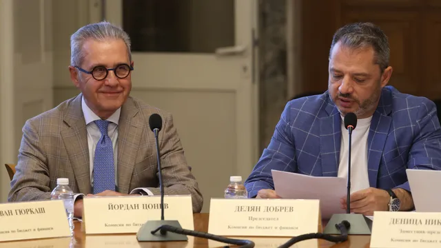 Делян Добрев: Пропуснатите заседания на парламента са като безсмислените вотове на недоверие