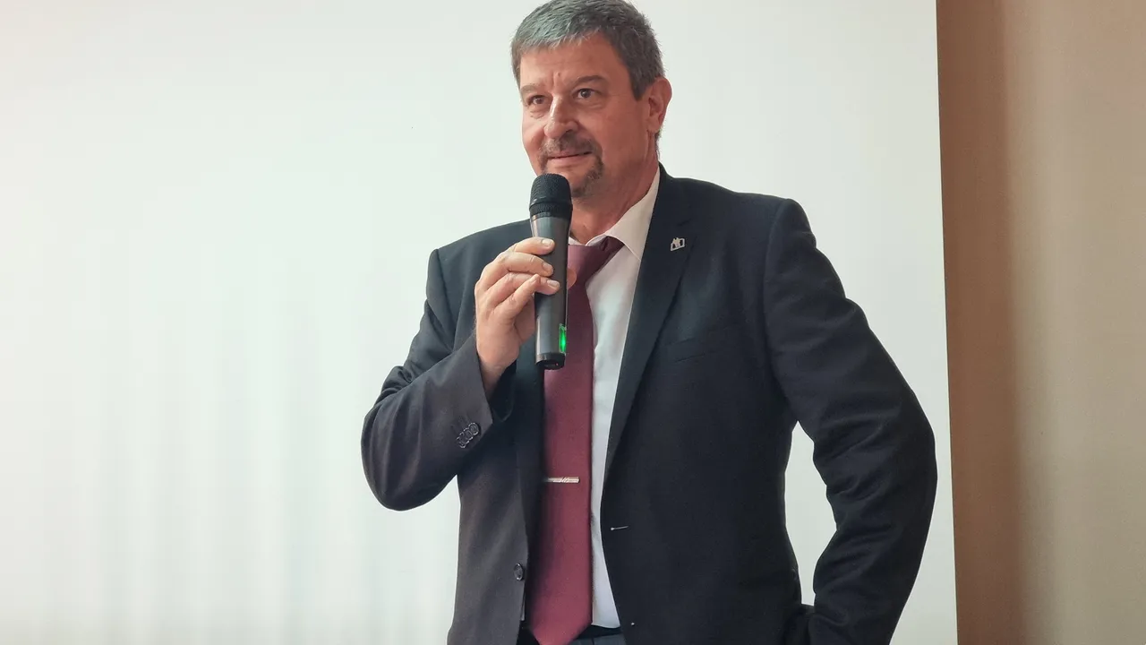 Синдикат „Образование“: Металдетекторите няма да спрат агресията в училище