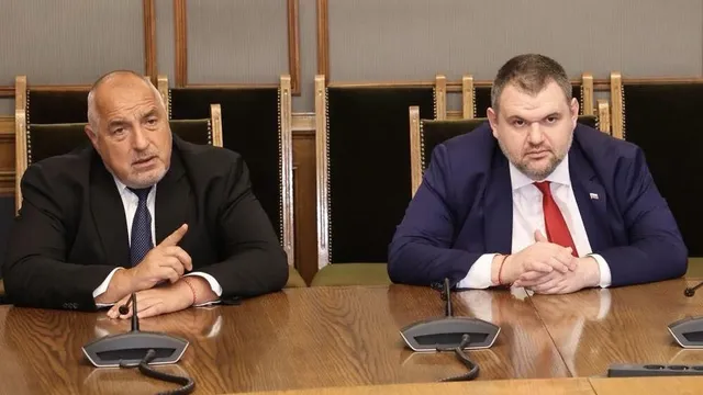 Социолози: Борисов и Пеевски водят дълга игра за надмощие