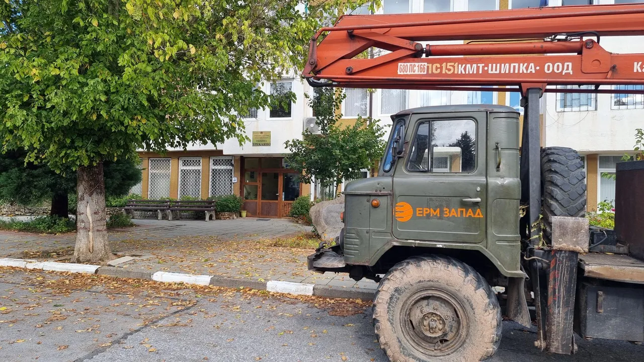 КЕВР определи компенсациите на битовите потребители на ток за септември