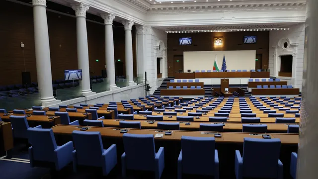 Парламентът ще обсъжда дигитализация на кадастъра и нови военни договори