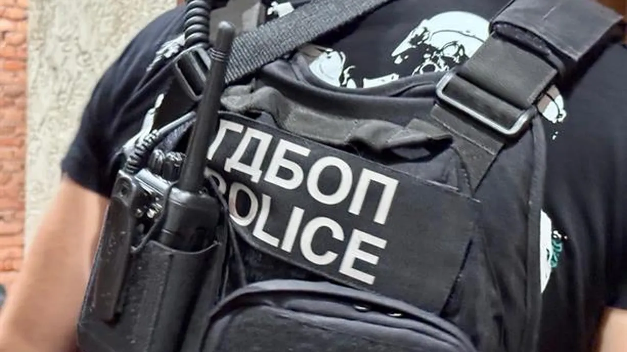 ГДБОП разбива мрежа за 30 млн. лв. и „черно тото“ с участието на мъжа на Златка Райкова