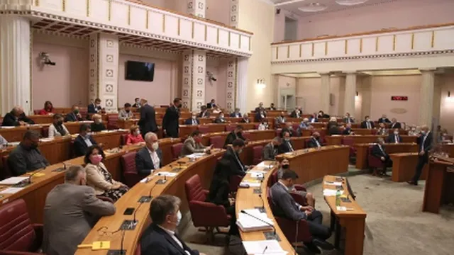 Хърватският парламент гласува за задължително военно обучение