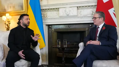 Зеленски пристига в Лондон преди срещата на "коалицията на желаещите"