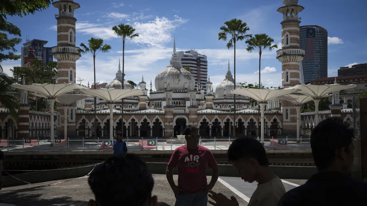 САЩ и Китай започнаха търговските си преговори