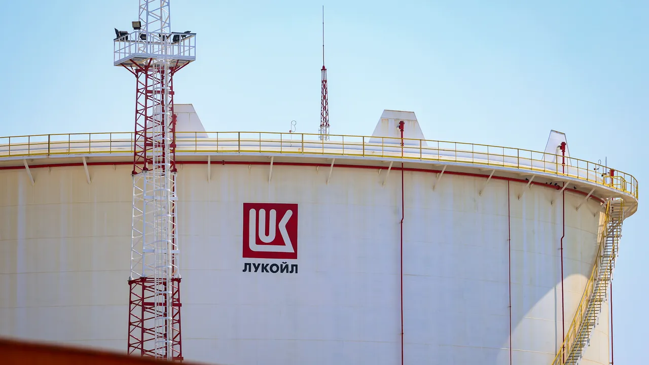 Владимир Кисьов: „Лукойл“ беше логистично най-удобният купувач на „Нефтохим Бургас“