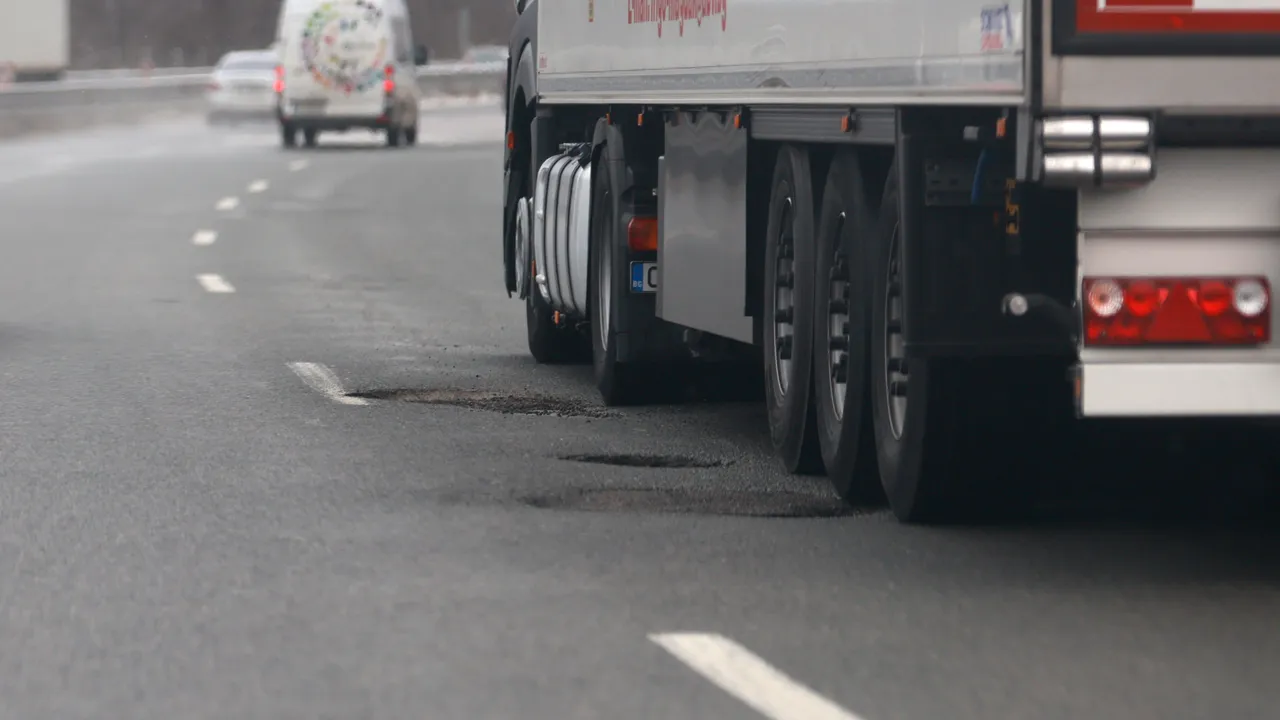 Катастрофа ограничава движението по АМ "Хемус"