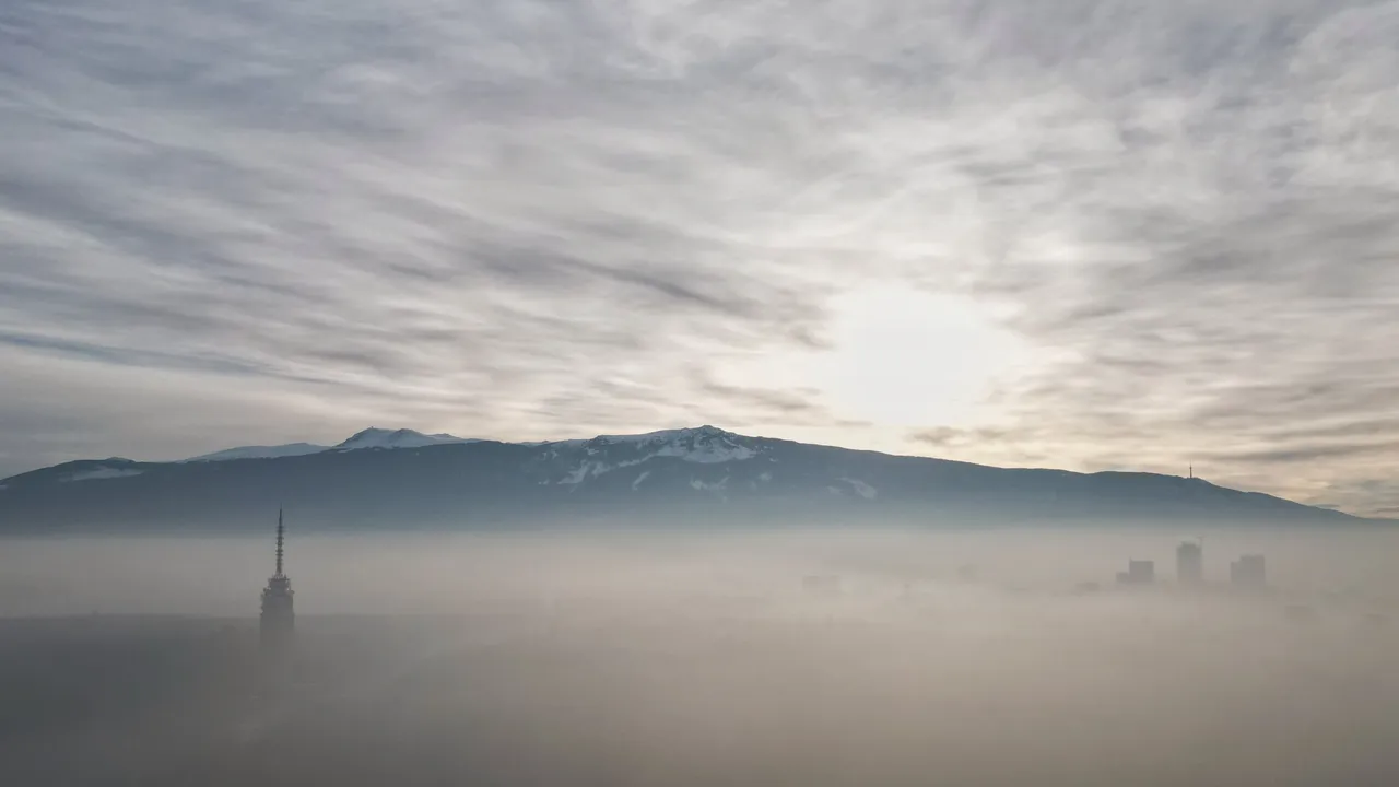 Всички в София дишат замърсен въздух – експерт обяснява какво можем да направим