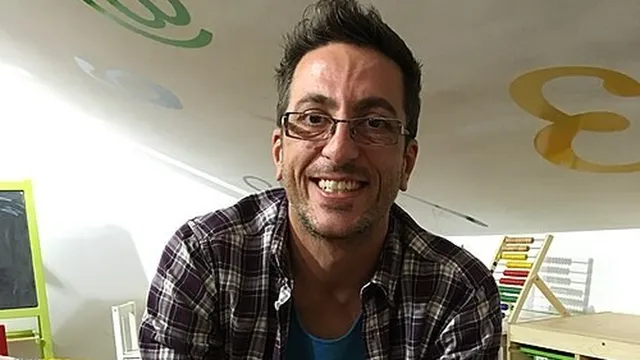 Родители защитават актьора Росен Белов пред театралната школа