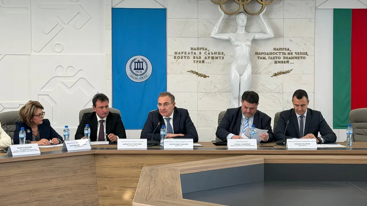 Министър Гуцанов: Държавата трябва да се намеси в решаването на проблема с насилието сред децата